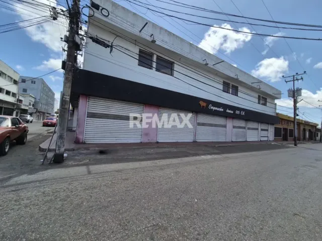 En Alquiler Local Comercial Avenida Brasil, Centro, Punto Fijo, Falcón, 4102, VEN