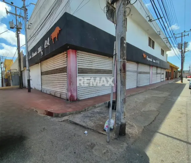 En Alquiler Local Comercial Avenida Brasil, Centro, Punto Fijo, Falcón, 4102, VEN