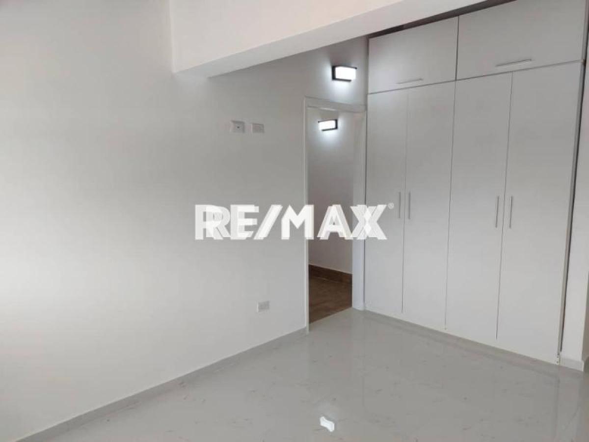 En Venta Casa o TownHouse La Lagunita, Judibana.