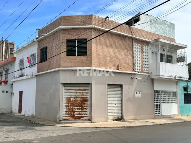 En Venta Local Comercial Calle Garcés, Carirubana, Punto Fijo, Falcón, 4102, VEN - Foto 1