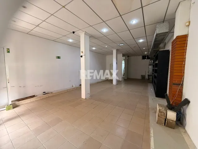 En Alquiler Local Comercial Calle Girardot, Centro, Punto Fijo, Falcón, 4102, VEN - Foto 1