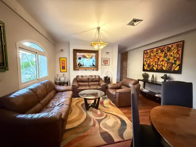 En Venta Posada Turística Urbanización Zarabón. Punto Fijo. Falcon. VE