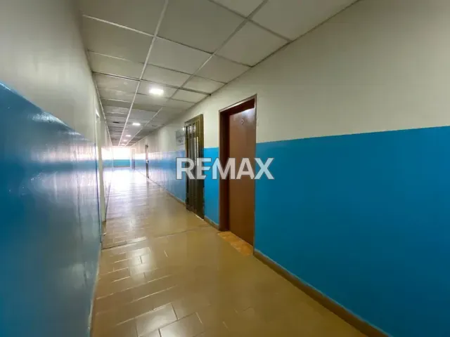 Local comercial de 43 m² en venta en Centro Ejecutivo Banvenez, Punto Fijo - Foto 2