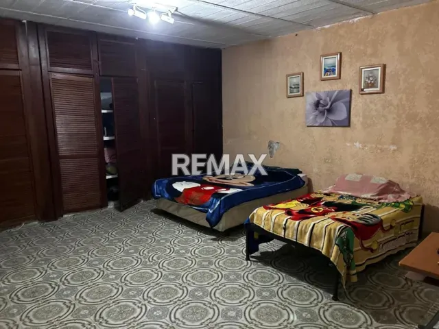 Amplia casa de 4 hab. con local comercial y 450 m² en alquiler, Puerta Maraven - Foto 3