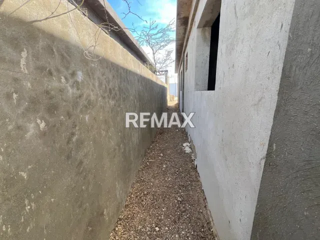 Casa en venta de 3 hab. y 2 baños en conjunto cerrado, Sector Pedro Manuel Arcaya - Foto 3