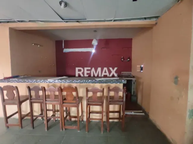 Amplio local comercial de 600 m² en venta, ideal para inversión en Puerta Maraven - Foto 4