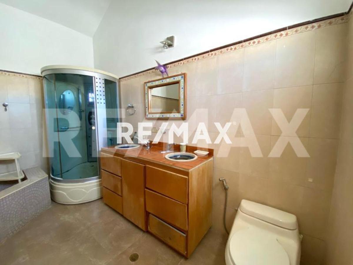 Casa de 6 habitaciones y piscina en venta, exclusiva urbanización en Punto Fijo - Foto 12