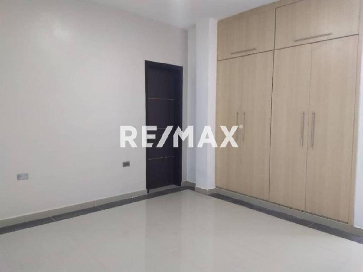 Elegante townhouse de 4 hab. y 4 baños en venta, Jardín Las Virtudes, Punto Fijo - Foto 2