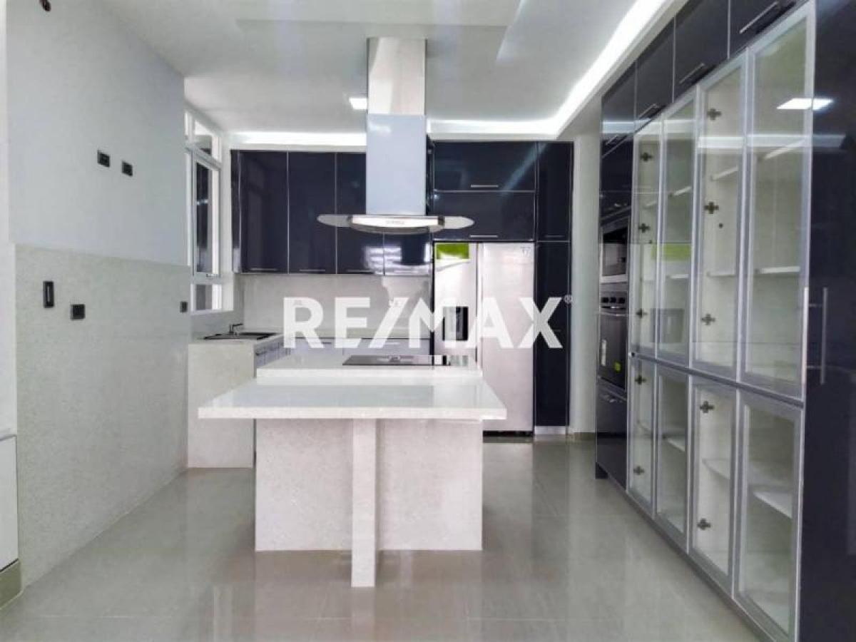 Elegante townhouse de 4 hab. y 4 baños en venta, Jardín Las Virtudes, Punto Fijo - Foto 3