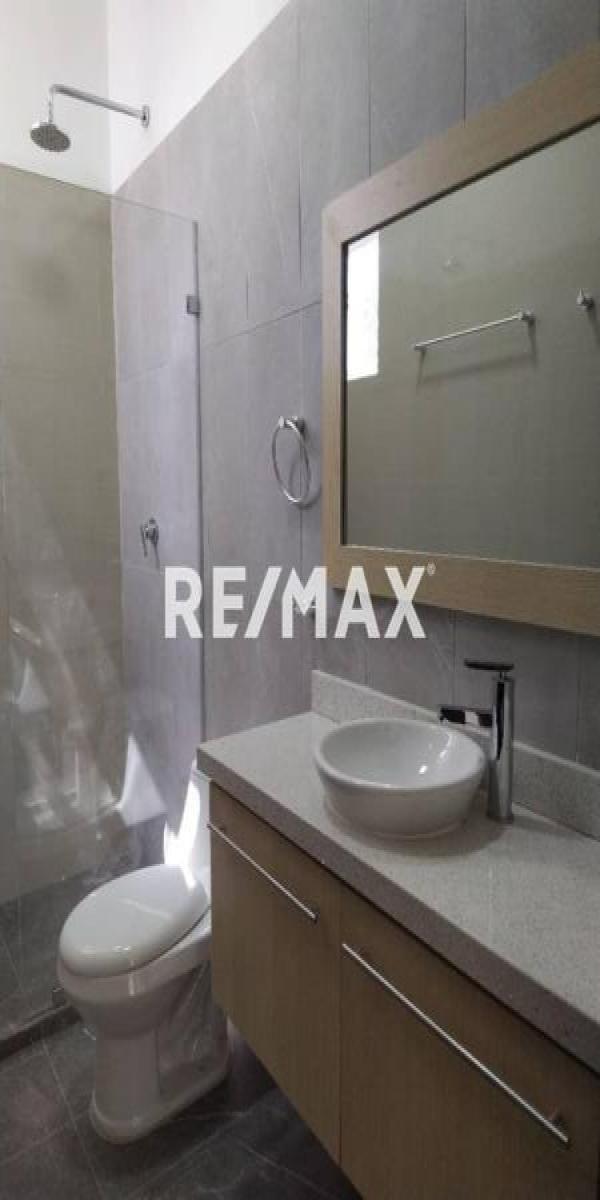 Elegante townhouse de 4 hab. y 4 baños en venta, Jardín Las Virtudes, Punto Fijo - Foto 7