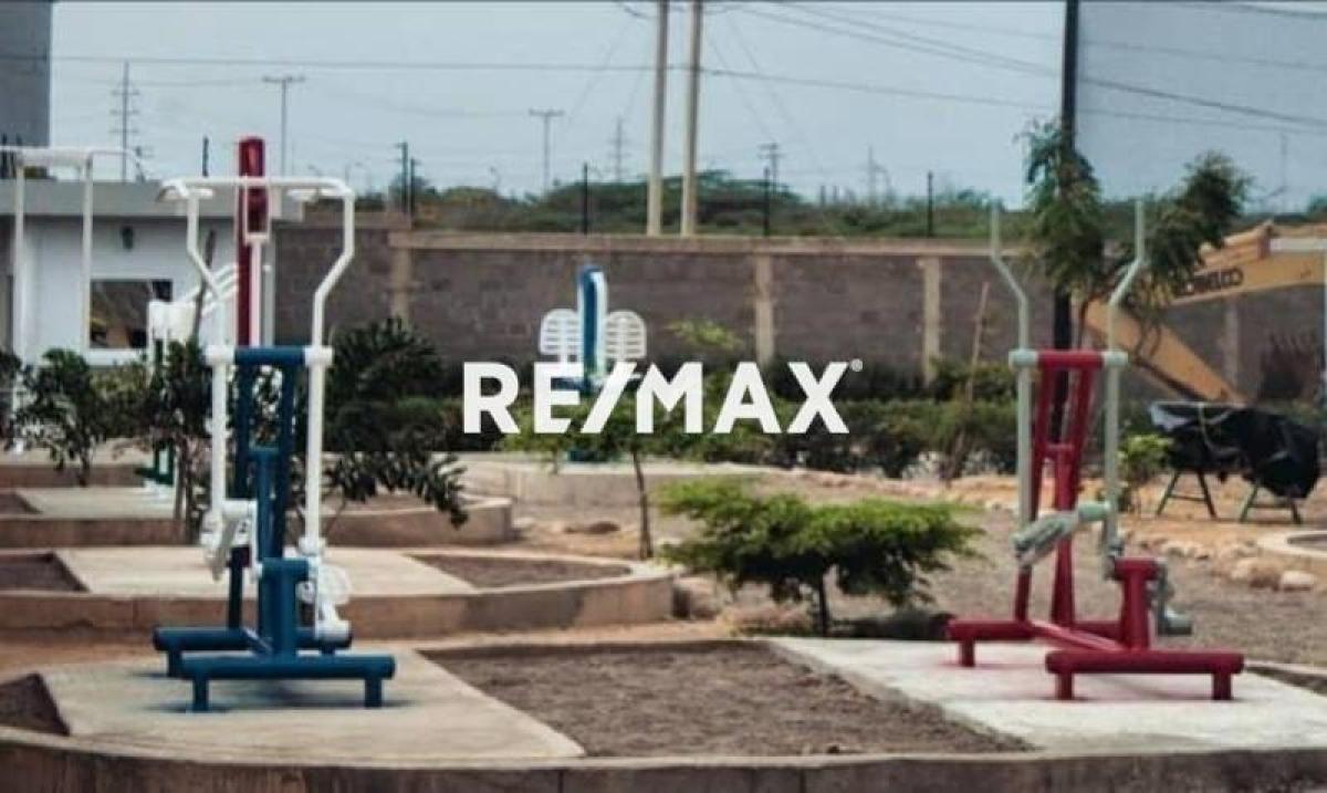 Terreno de 360 m² en venta, urbanismo Jardín Las Virtudes, Punto Fijo - Foto 3