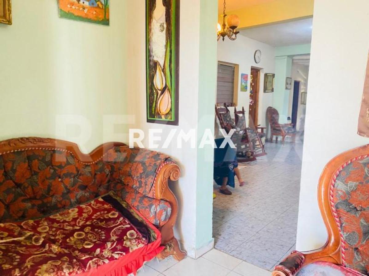 Amplia casa de 15 hab. con local comercial en venta, Zona Comercial Avenida Rafael Gonzalez - Foto 6