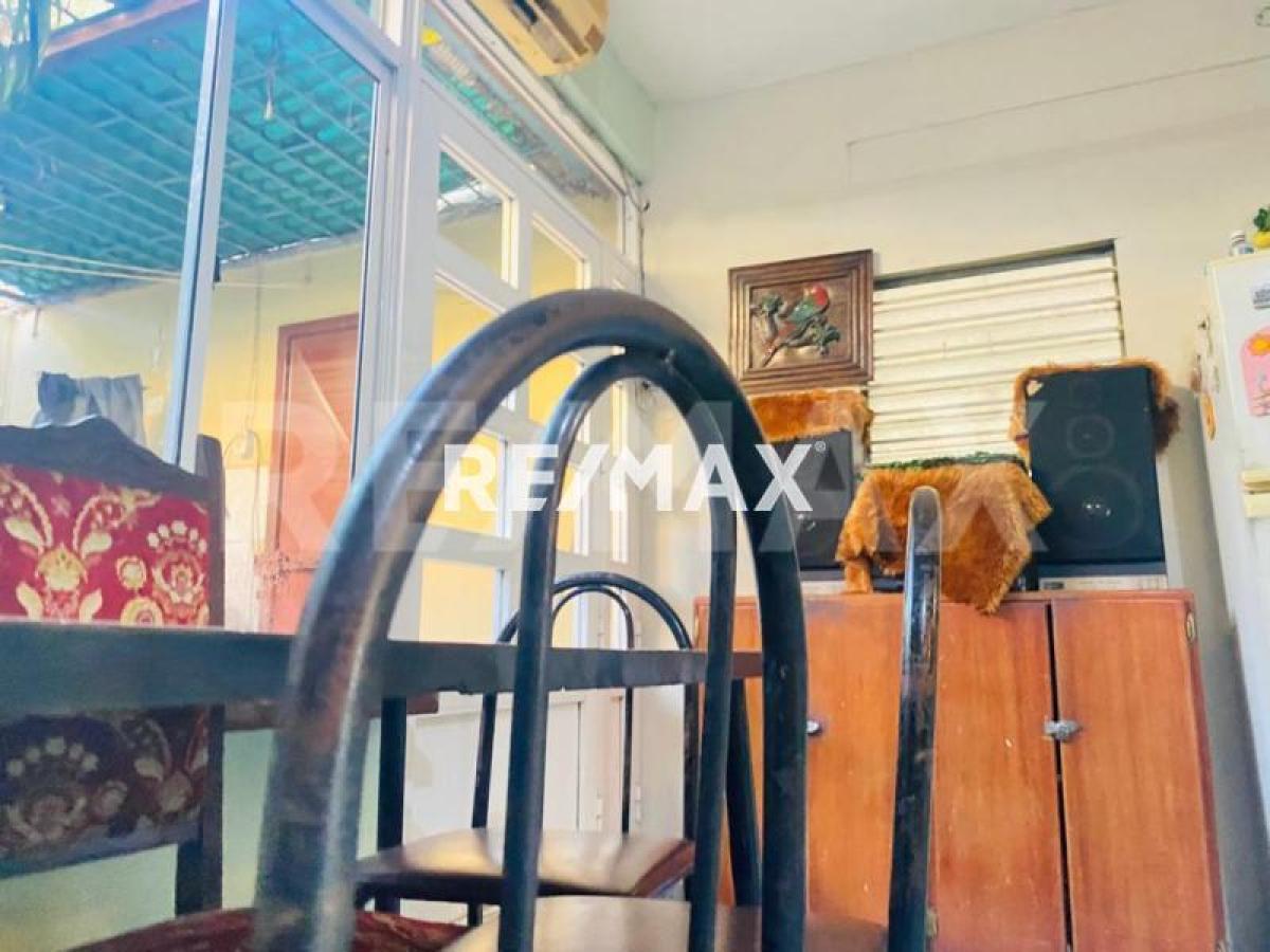 Amplia casa de 15 hab. con local comercial en venta, Zona Comercial Avenida Rafael Gonzalez - Foto 9