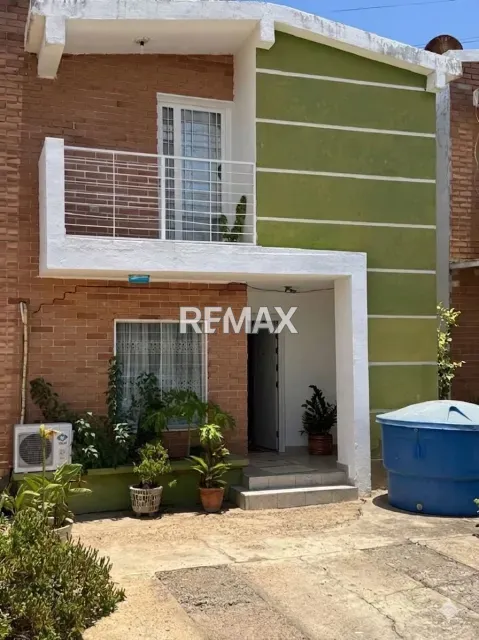 Casa de 3 hab. con ampliación y vigilancia en venta, 110 m² en Doña Leomelia - Foto 1