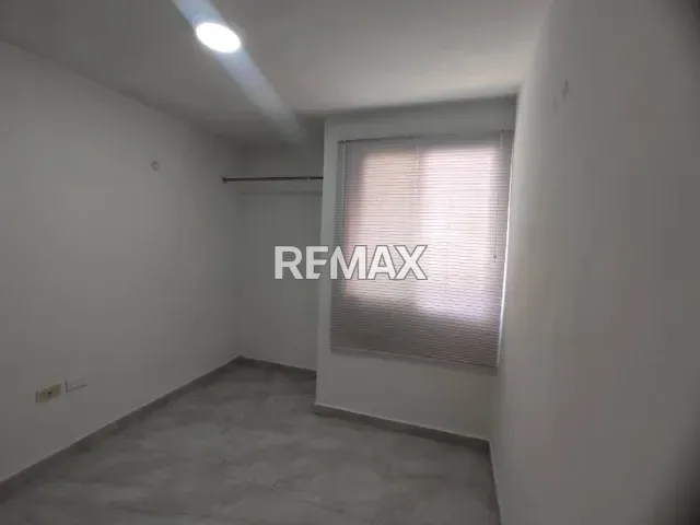 Moderno apartamento de 3 hab. y 2 baños en alquiler, Balcones de Paraguaná II - Foto 5
