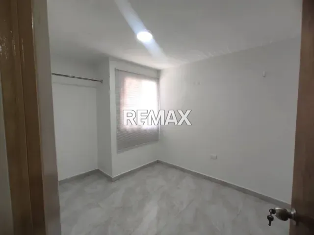 Moderno apartamento de 3 hab. y 2 baños en alquiler, Balcones de Paraguaná II - Foto 8