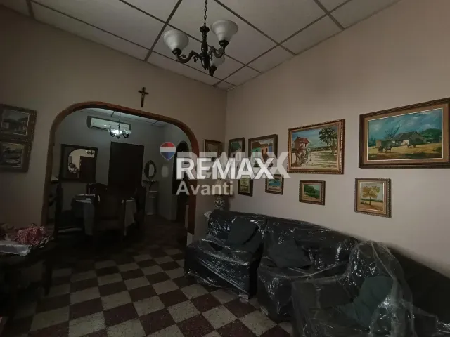 Casa de 4 hab. y 4 baños en venta, 396 m² en Calle Girardot, Santa Irene - Foto 8