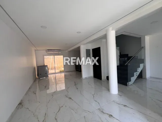 Moderna casa de 4 hab. y 4 baños en venta, Conjunto Cerrado Santa Irene - Foto 4