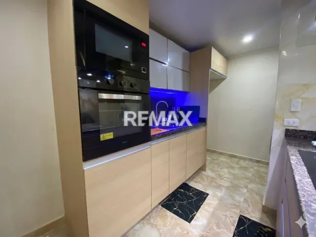 Apartamento en venta de 3 hab. y 2 baños, planta baja en Balcones de Paraguana II - Foto 2