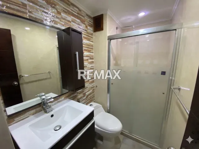 Apartamento en venta de 3 hab. y 2 baños, planta baja en Balcones de Paraguana II - Foto 10