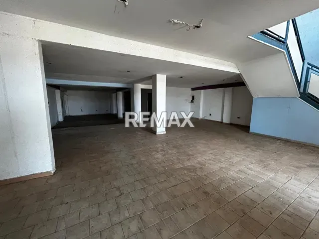 Amplio local industrial de 1.000 m² en alquiler, Calle Comercio, Punto Fijo - Foto 2