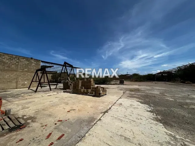 Amplio local industrial de 1.000 m² en alquiler, Calle Comercio, Punto Fijo - Foto 6
