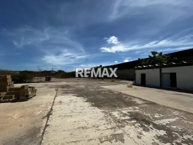 Amplio local industrial de 1.000 m² en alquiler, Calle Comercio, Punto Fijo - Foto 7