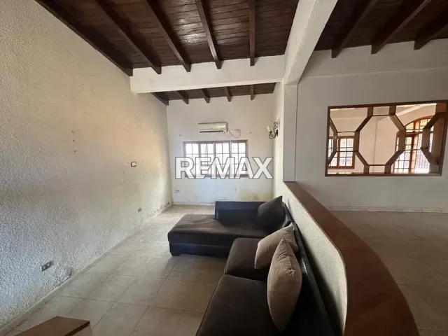 Espaciosa casa de 5 habitaciones y 5 baños en venta, 890 m² en Judibana, Falcón - Foto 6