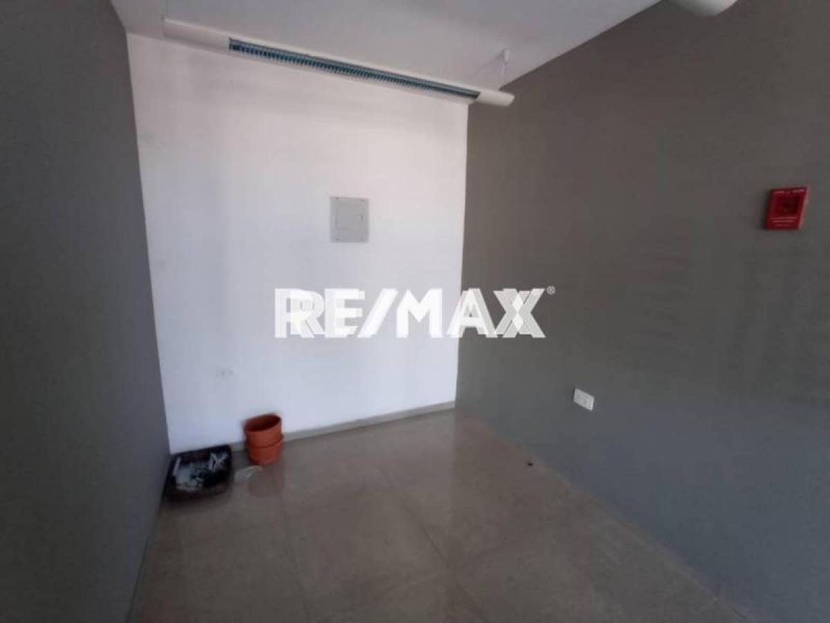 Local comercial de 54 m² en venta con aire acondicionado en Avenida Girardot, Punto Fijo - Foto 6