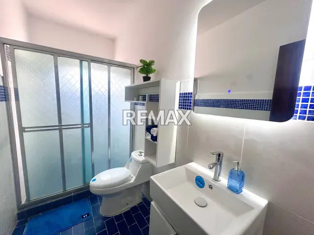 Amplia casa de 4 habitaciones y anexo independiente en venta, Judibana Falcón - Foto 2