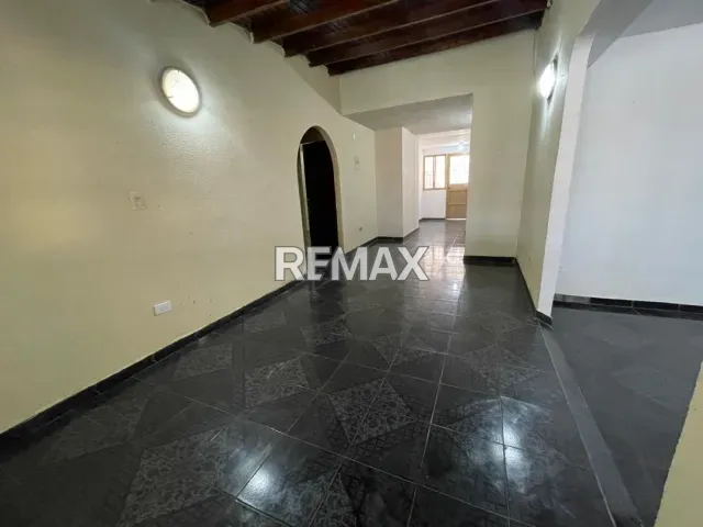 Casa en venta de 3 habitaciones y 2 baños en Doña Emilia, 175 m² de comodidad - Foto 10