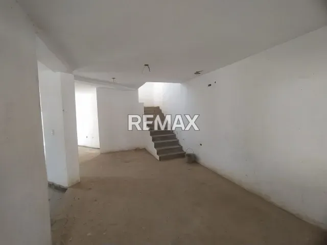 Amplio townhouse de 3 hab. y terraza en venta, Puerta Maraven, 325 m² - Foto 3