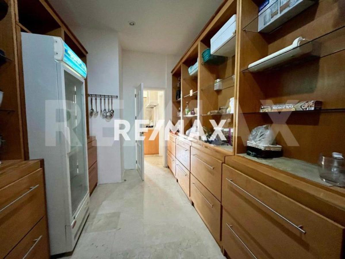 Espectacular TownHouse de 5 hab. con piscina y gimnasio en venta, Santa Fe - Foto 3