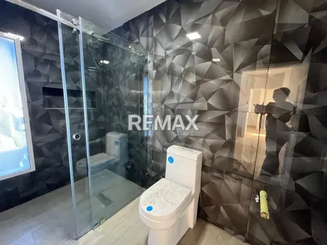 Moderno Townhouse de 3 hab. y 3 baños en venta, 180 m² en Cardón, Falcón - Foto 5