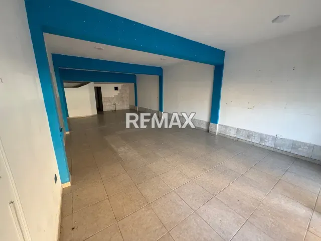 Práctico local comercial de 35 m² en alquiler, zona de alto tráfico en Cardón - Foto 2