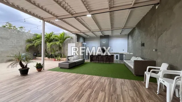 Moderno local industrial de 208 m² en venta con oficinas en Cardón, Falcón - Foto 3