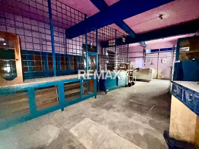 Edificio en venta de 400 m² con 11 hab. y potencial comercial en Punto Fijo - Foto 2