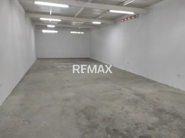 Local comercial de 120 m² en venta con oficina y 4 estacionamientos en Punto Fijo - Foto 4