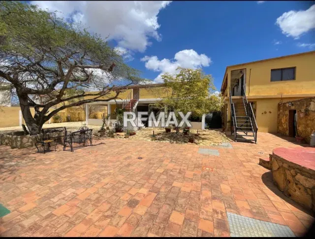 Posada turística en venta con 12 hab. y vista a la bahía en Los Taques, Falcón - Foto 3