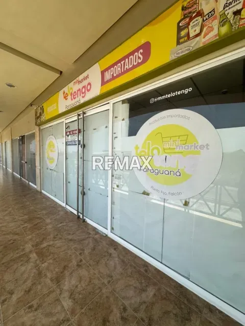 Local comercial de 93 m² en venta con aire acondicionado y estacionamiento en Punta Cardón - Foto 2