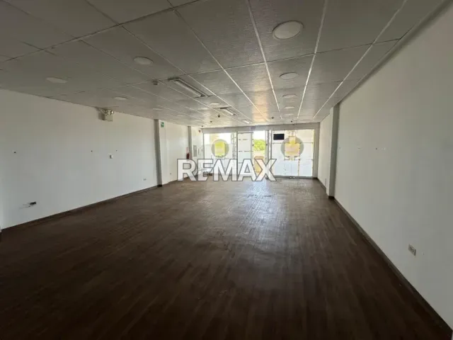 Local comercial de 93 m² en venta con aire acondicionado y estacionamiento en Punta Cardón - Foto 5