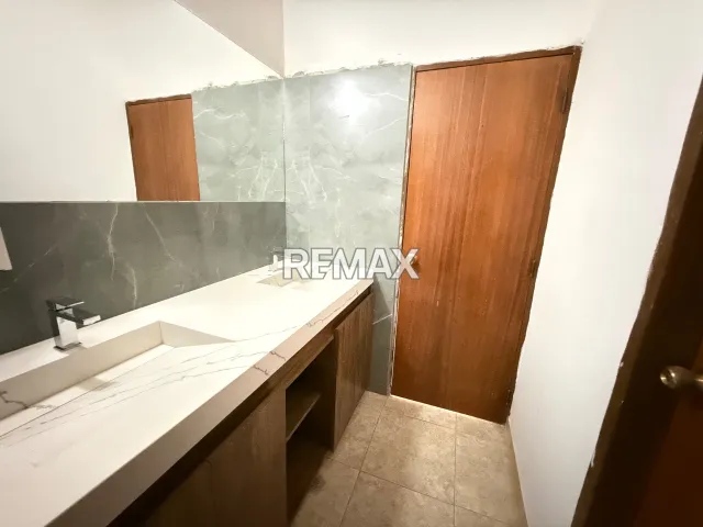 Elegante TownHouse de 3 hab. y piscina en venta, zona exclusiva de Punto Fijo - Foto 6