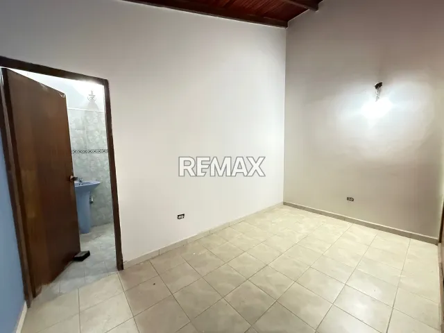 Elegante TownHouse de 3 hab. y piscina en venta, zona exclusiva de Punto Fijo - Foto 10