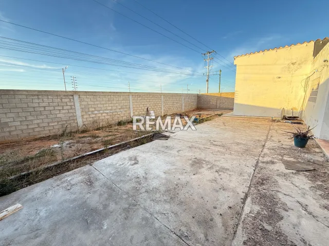 Elegante TownHouse de 3 hab. y piscina en venta, zona exclusiva de Punto Fijo - Foto 12