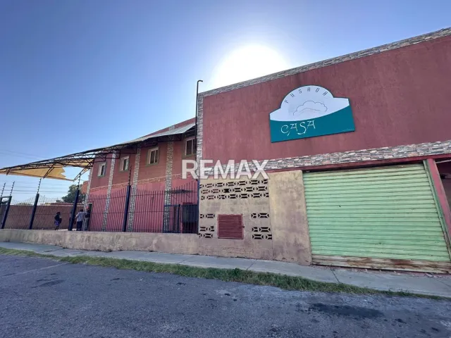 Venta de Posada Turística con 10 habitaciones y bar en Caja de Agua, Falcón - Foto 1