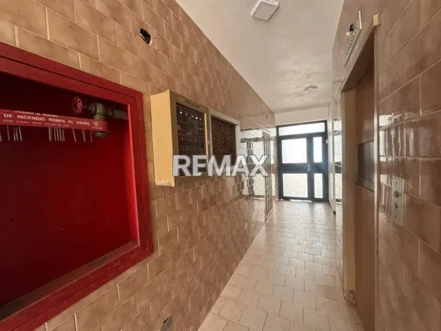 Moderno apartamento de 3 habitaciones y 2 baños en venta, Urb. Santa Fe, Punto Fijo - Foto 2