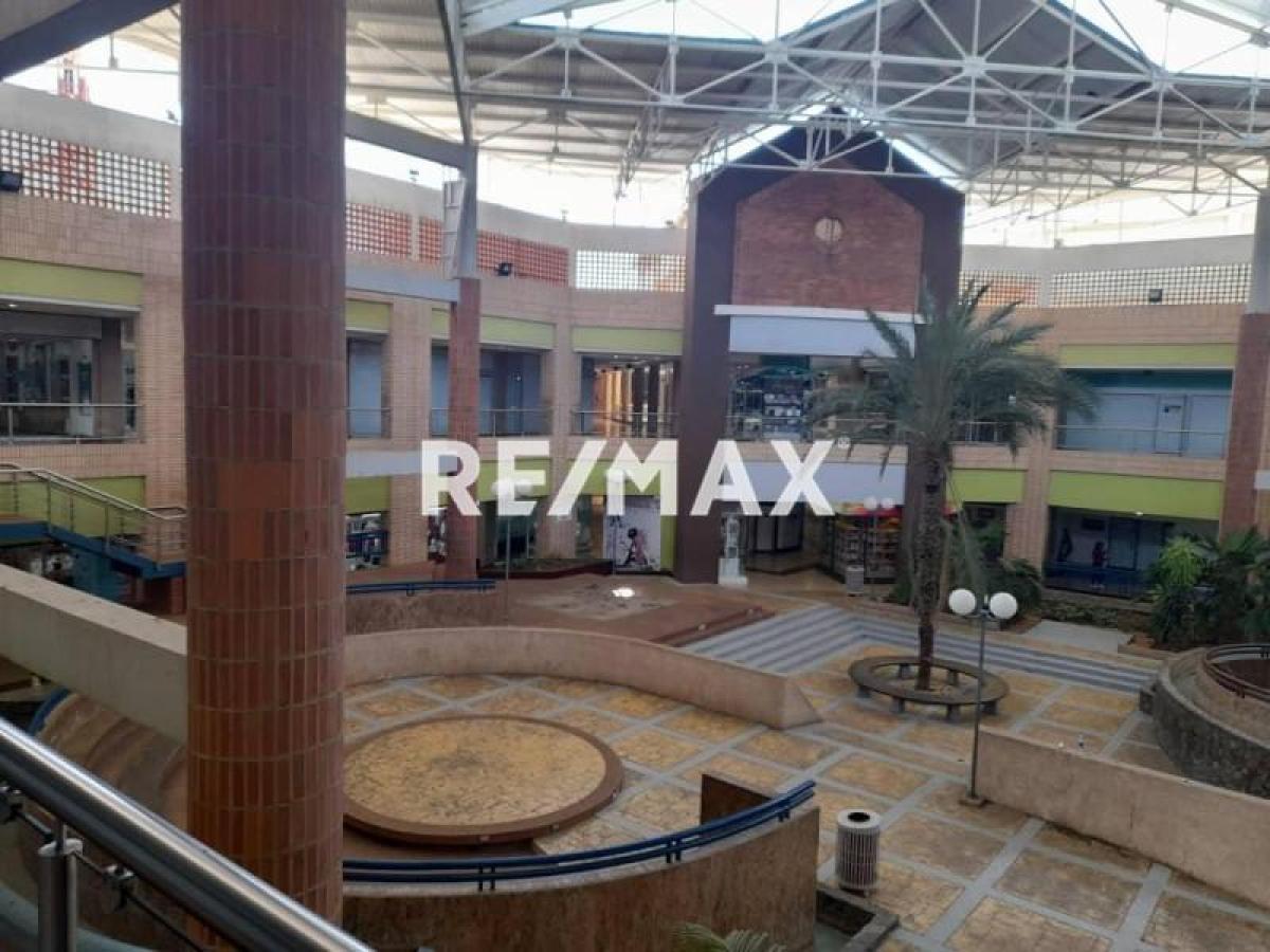 En Venta Local Comercial Avenida 6, Punta Cardón, Punto Fijo, Carirubana, Falcón, VEN - Foto 2
