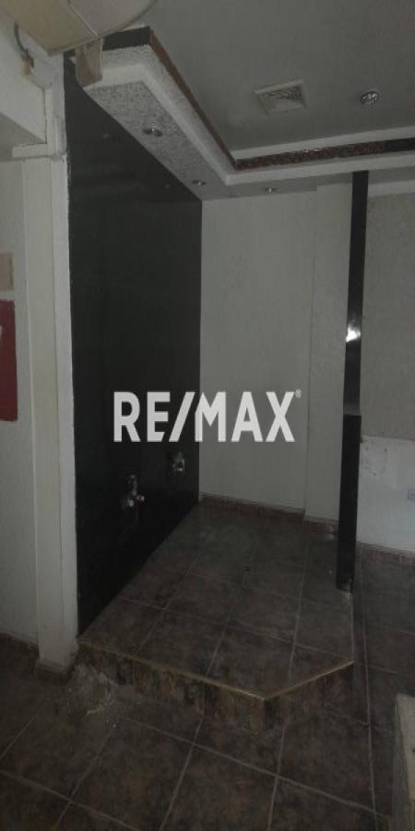 En Venta Local Comercial Avenida 6, Punta Cardón, Punto Fijo, Carirubana, Falcón, VEN - Foto 4