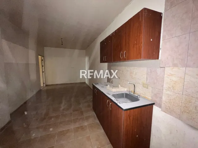 En Venta Apartamento CALLE FALCON CON CALLE COLOMBIA, Punto Fijo, Carirubana, Falcón, VEN - Foto 2