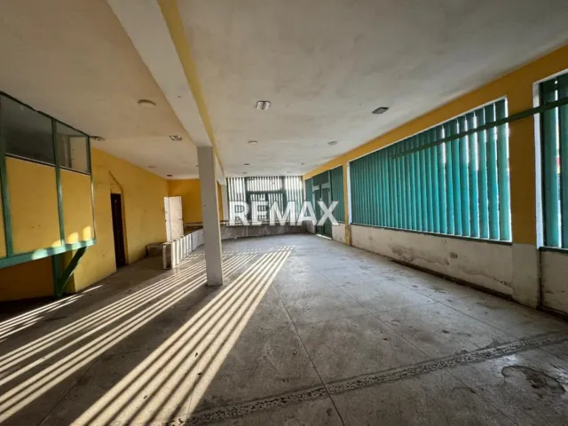 En Venta Edificio Centro, Punto Fijo, Carirubana, Falcón, VEN - Foto 6